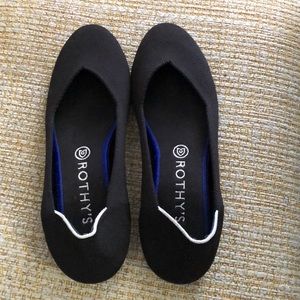 Black Rothys The Flat size 10.5 Round Toe Ballet Flats